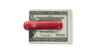 Illustration for article titled 7 Knives You Will Legally Be Able to Take on a Plane